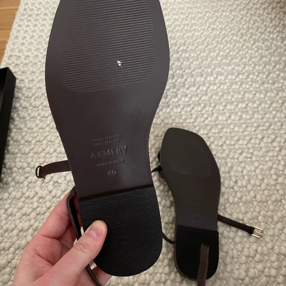 A.Emery Lucia Sandals Walnut - Picture 7 of 9